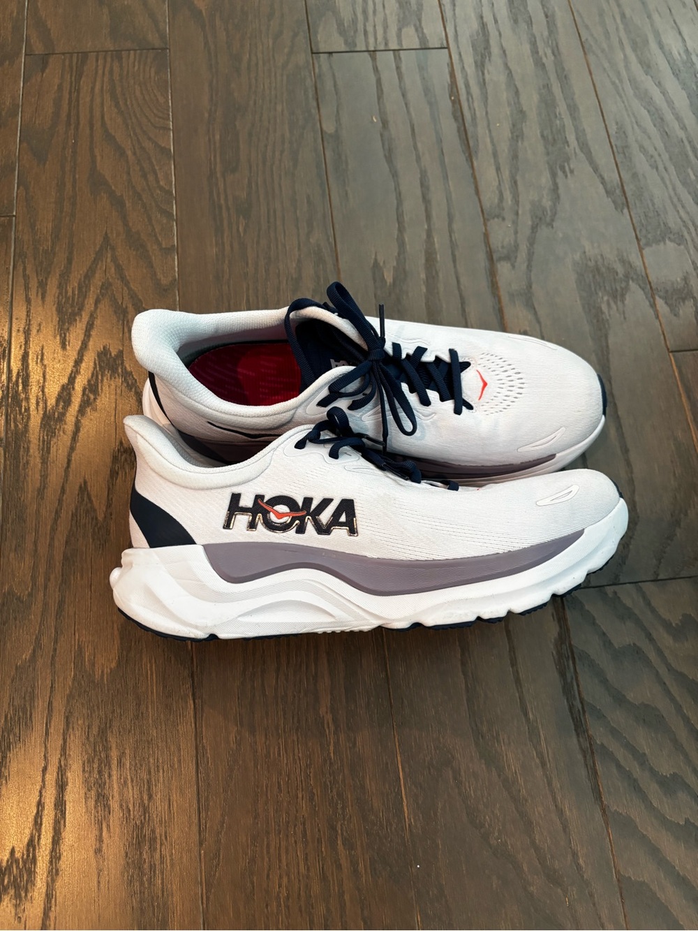 HOKA Women's Arahi 8 Running Shoes, Size 12 / 12B Starlight